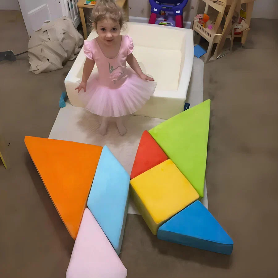 Plushitect® - Coussin de jeu puzzle Tangram