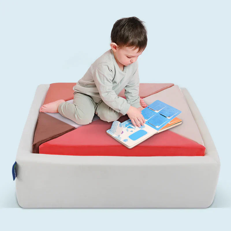 Plushitect® - Coussin de jeu puzzle Tangram